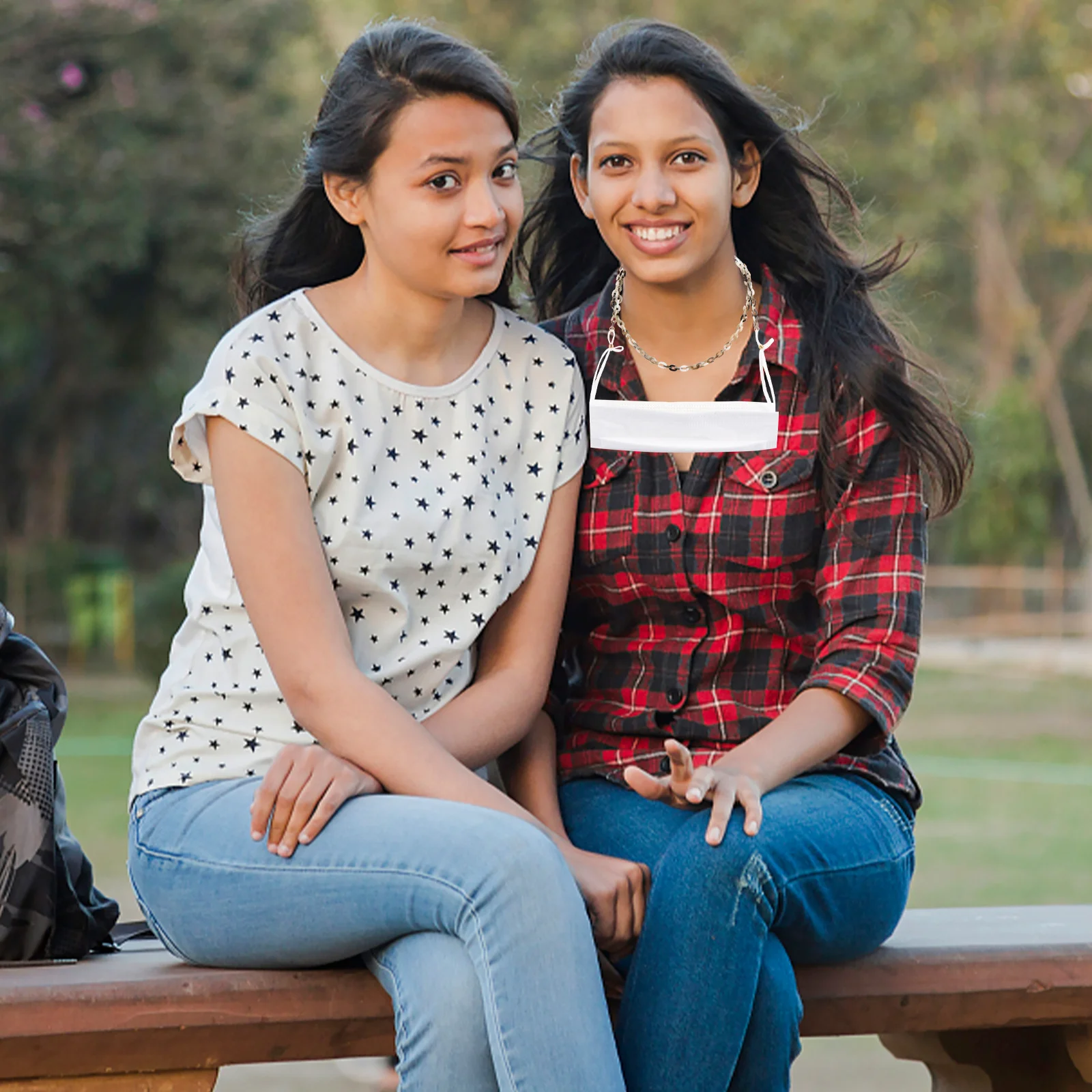 

1Pcs Acrylic Eyeglasses Cord Lightweight Adjustable Glasses Chain Sunglasses Mask Chain Versatile Accessory Eyeglasses Cord