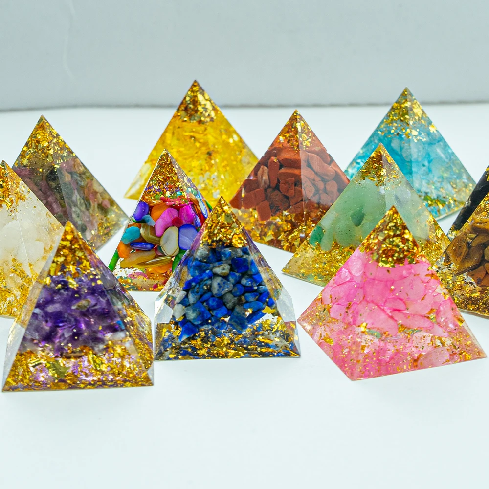 Cristallo naturale Reiki Healing Crystal Pyramid Energy Chakra Resin Generator quarzo ametista strumento di meditazione Home Decor