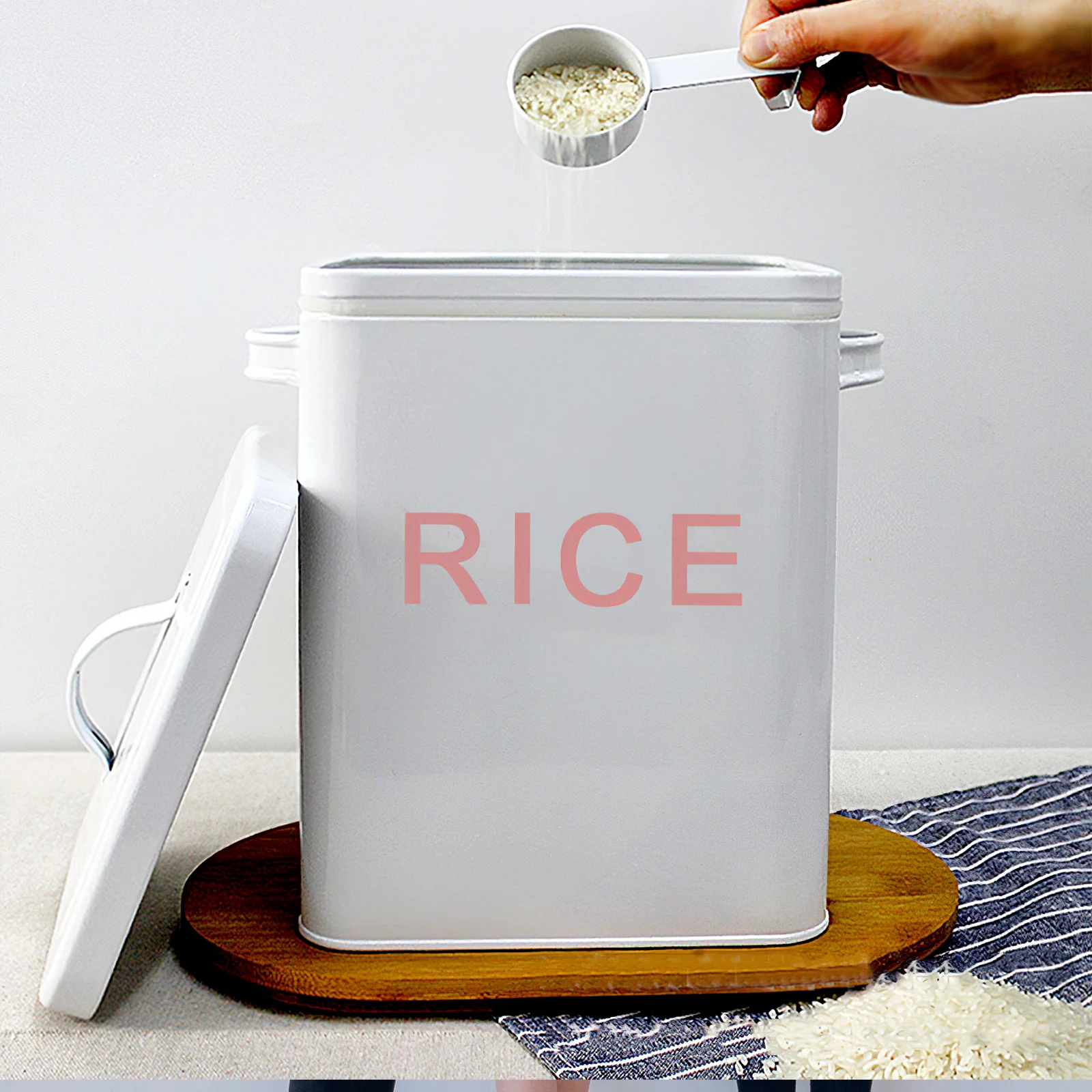

Rice Storage Bucket Flour Container Sealed Box Square Tank Practical Long Use Dust Moisture Proof Safe Storage Smooth