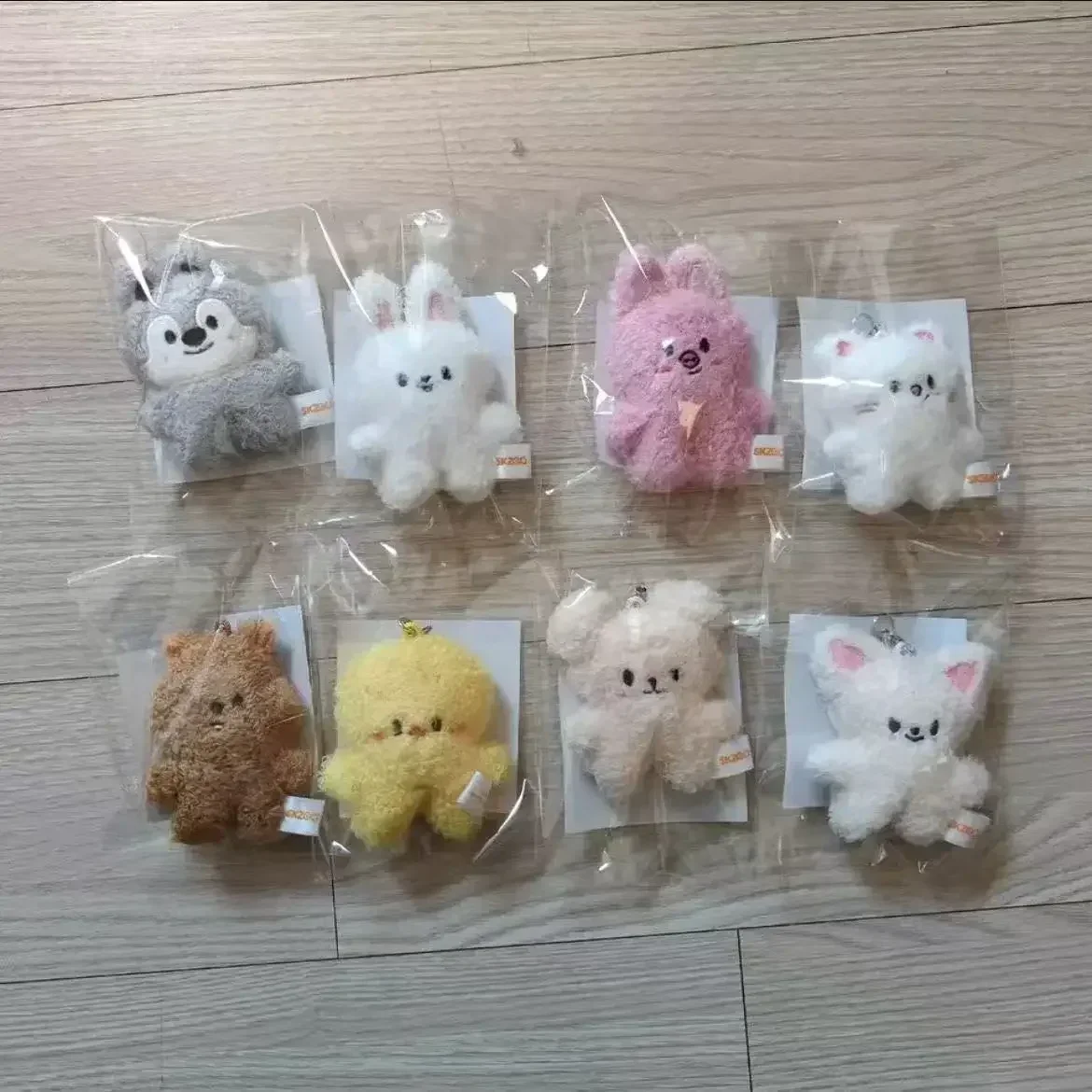Skzoo llavero de peluche colgante de juguete, colección de seguidores, muñeco de peluche de dibujos animados, llavero Kawaii, juguetes, decoración de habitación, regalo