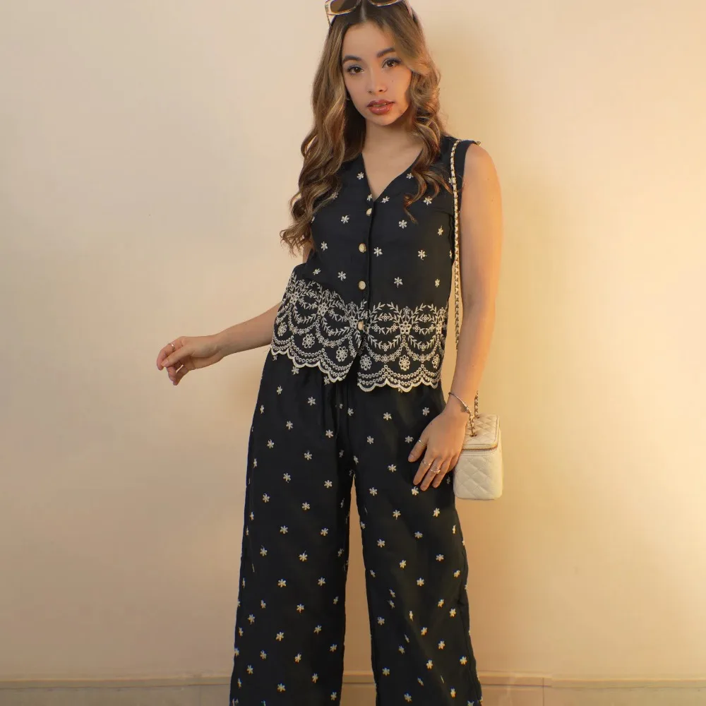 

Vintage Embroidery Two Piece Pants Set Summer Women Holiday V Neck Single Breasted Tank Tops and Wide Leg Trousers