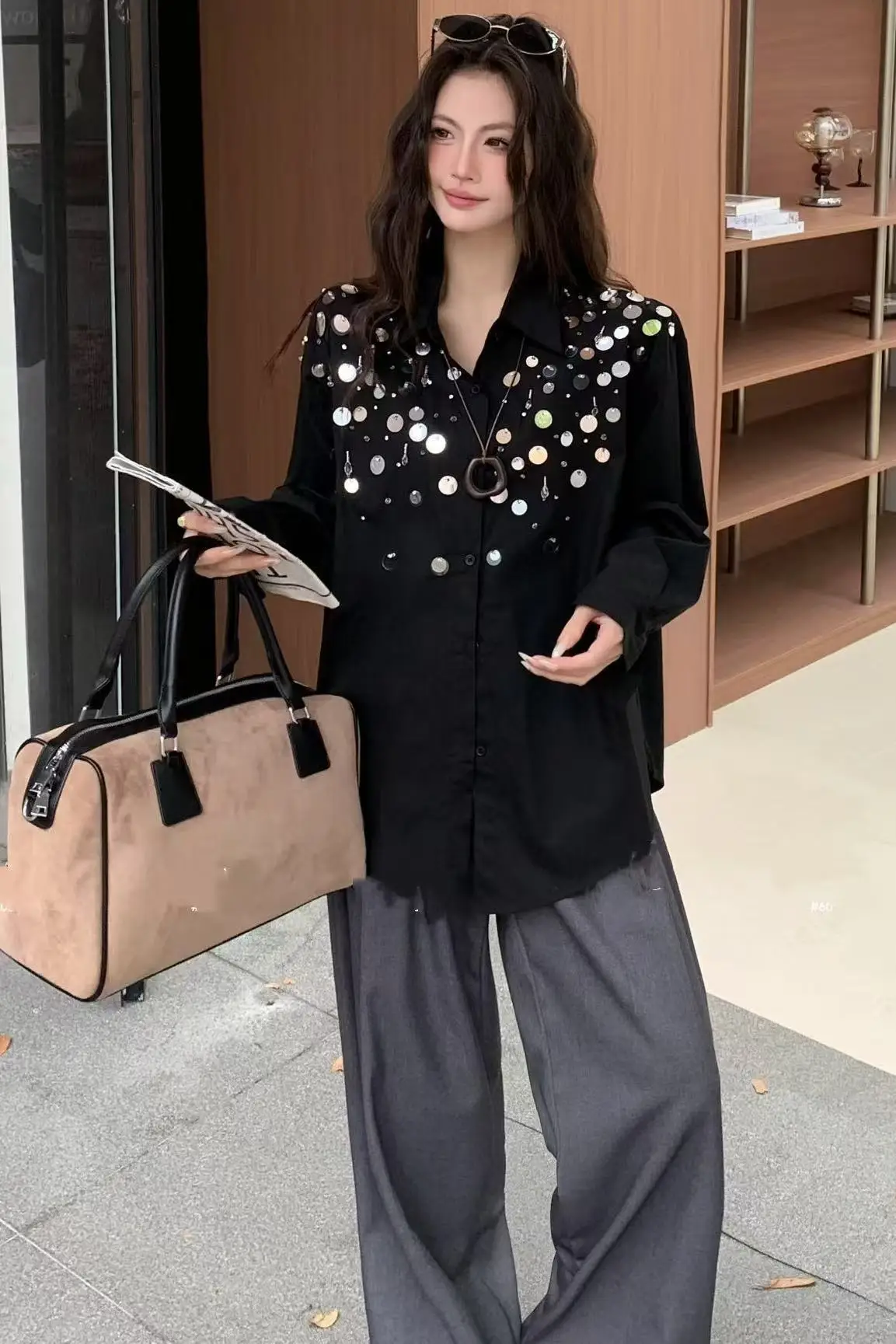 เสื้อผ้าผู้หญิง ดีไซน์หรูหรา ตกแต่งเลื่อม ปักลาย ผ้าฝ้าย แขนยาว สำหรับฤดูใบไม้ผลิและฤดูใบไม้ร่วง