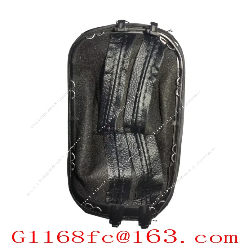 Handball Shift Panel Assembly with Dust Cover 16D713203B