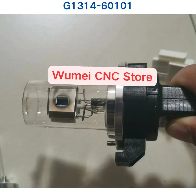 Second-hand test OK Deuterium lamp G1314-60101 a piece of If you need other specifications, please consult