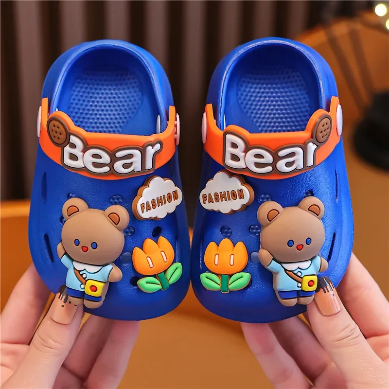 Children\'s slippers summer boys and girls baby bath cartoon cute soft soled boys  kids slippers  boys shoes