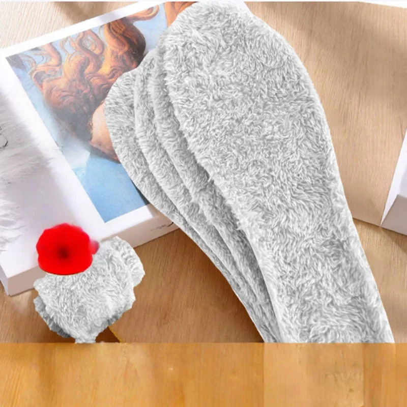 Gepolsterte und verdickte Einlegesohlen aus Baumwolle mit einem Gefühl von Stepping on Feces Winterwärme-Einlegesohlen und Fußwärmende Einlegesohlen