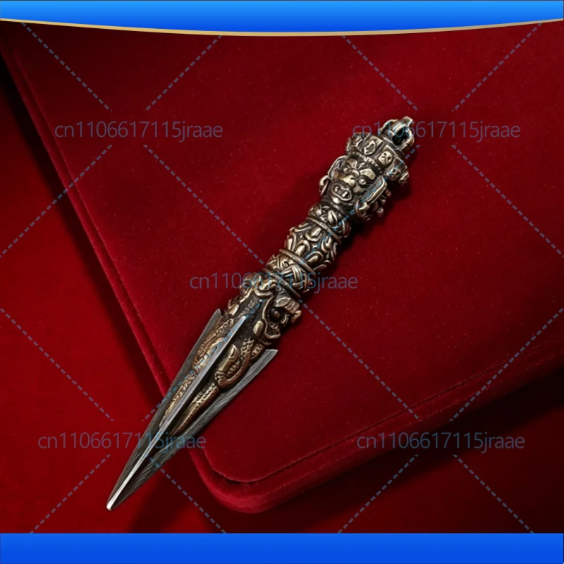 Adorno Budista Tibetano Nepalí de 3 Metales y 3 Caras, Mahakal Phurba Dragger Kila, Bañado en Plata, para Ofrendas y Colección