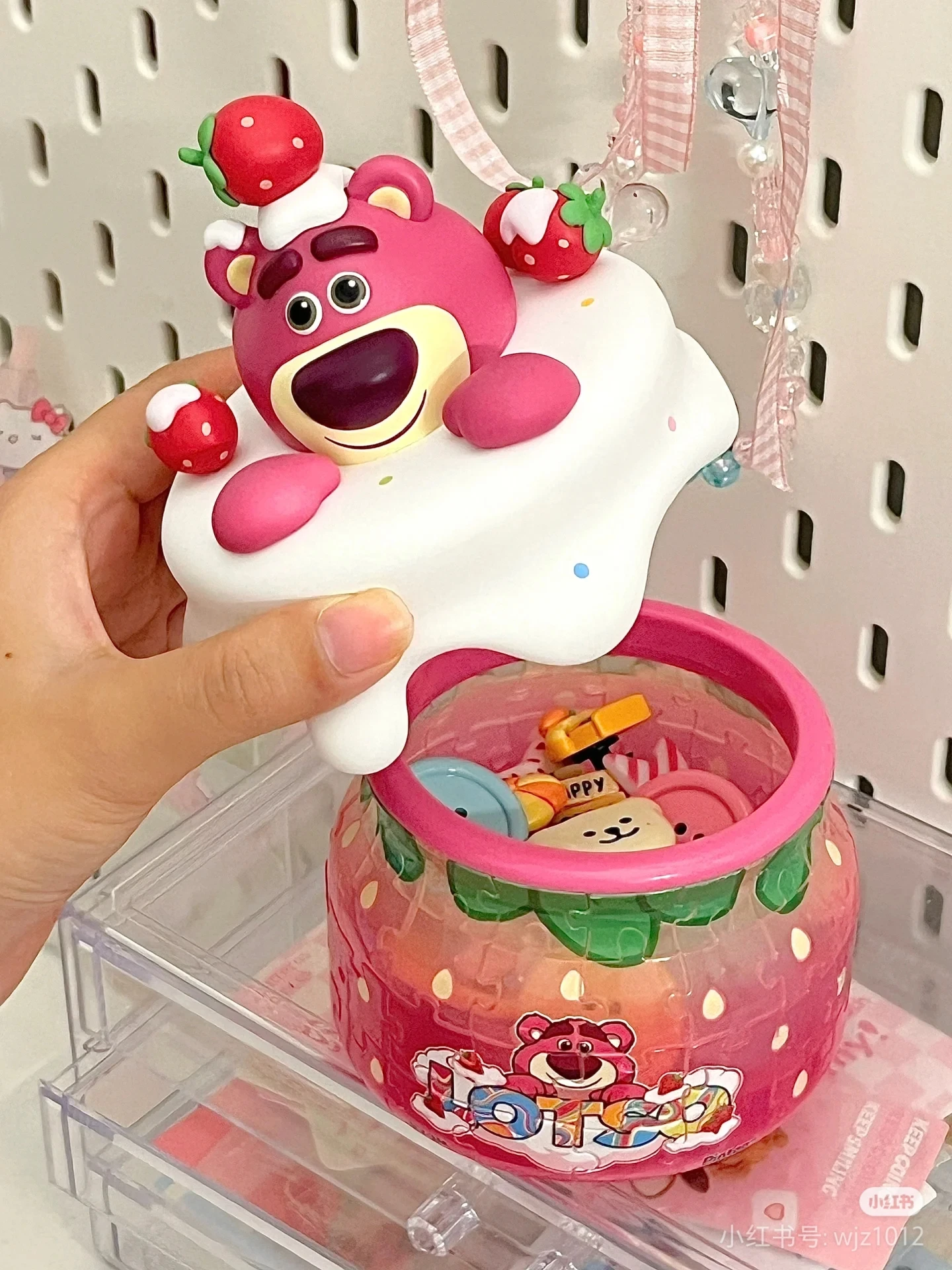 3d-Jp Disney Winnie The Pooh Shaped Storage Jar Puzzle 64 Pieces