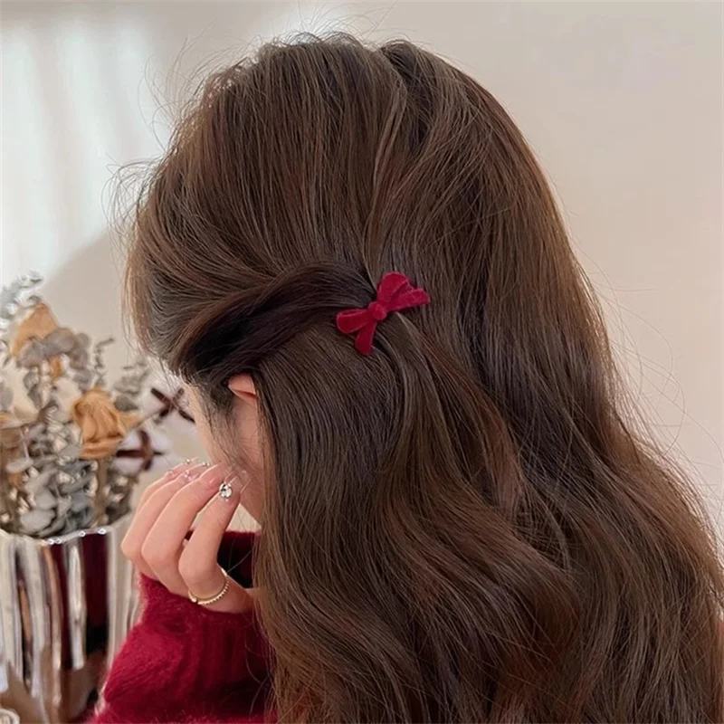 2024 Elegant Velvet Pearl Bow Hairpins Women Girls Bangs Hair Clips Barrettes Accessories Hairclip Headwear Headdress Ornament