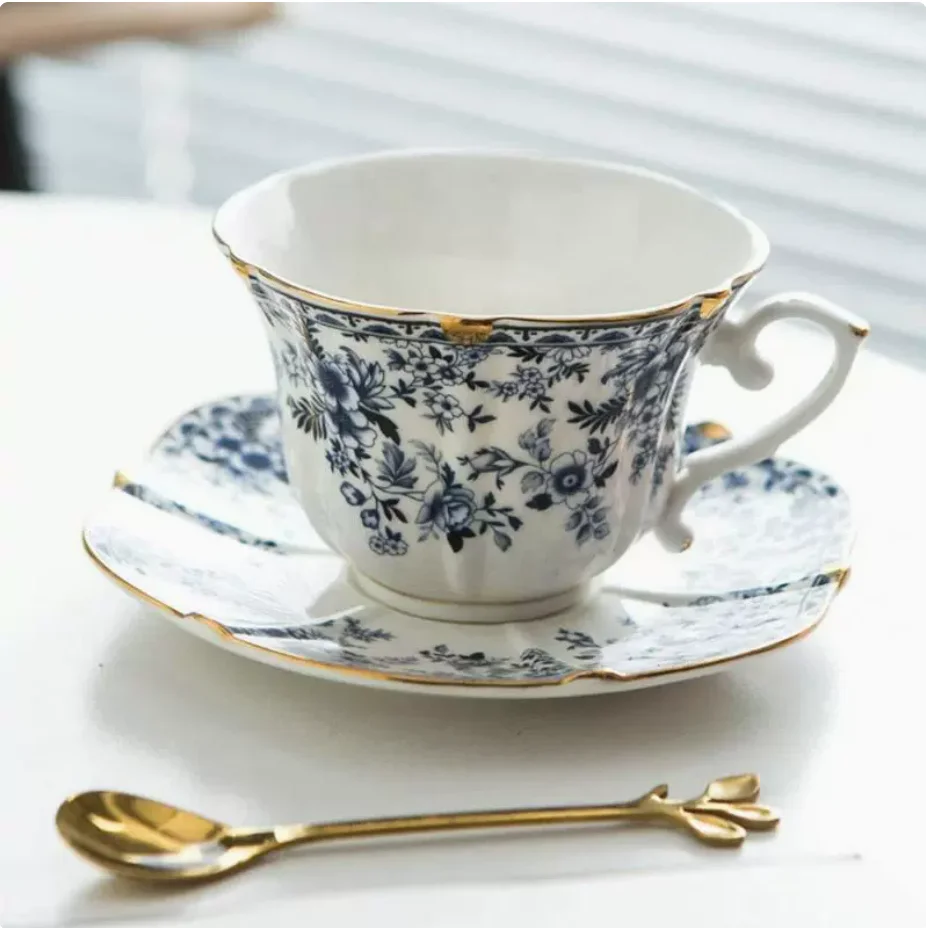 Lace Edge Classical Ceramic Cup&saucer Dining Table Coffee Mug Milk Mugs Afternoon Tea Teacup Fruit Juice Container