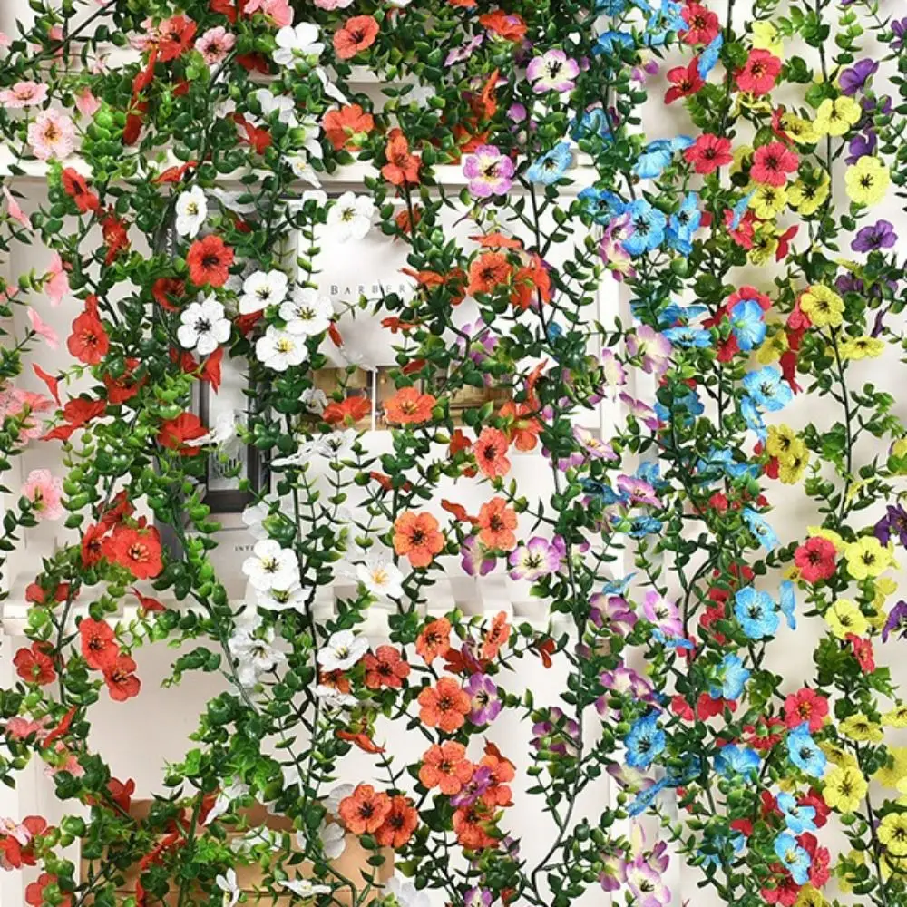 Flores colgantes Material de seda Flores artificiales Diseño de pétalos Flor Rattan Flor de seda Vines Violetas colgantes de imitación Decoración al aire libre