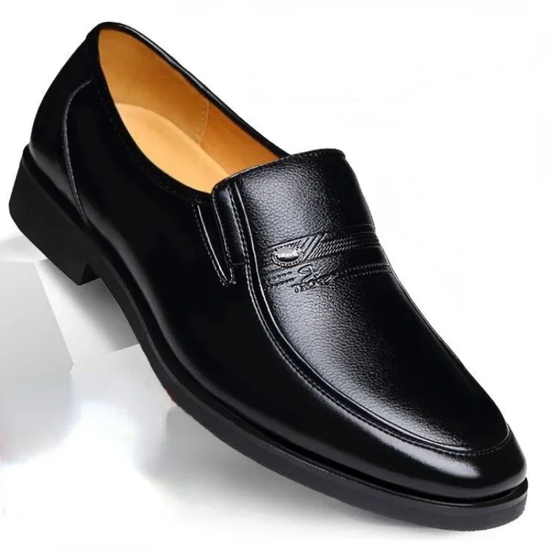 

Leather Men Formal Shoes Luxury Brand Men's Loafers Dress Moccasins Breathable Slip on Black Driving Shoes Plus Size 38-44