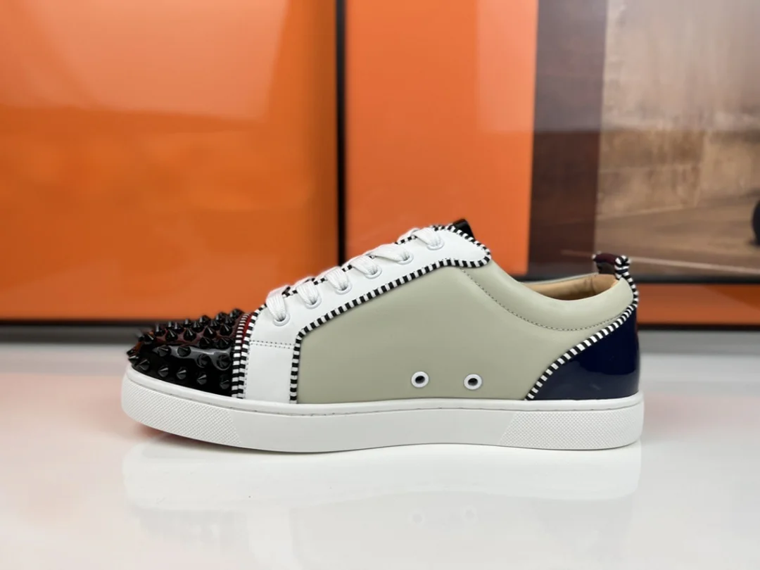 Luxury Men‘s Shoe Beige Black Leather Shoes Footwear Lace Up Red Bottom Shoes For Men shoes Fashion Daily Walking Casual Shoes
