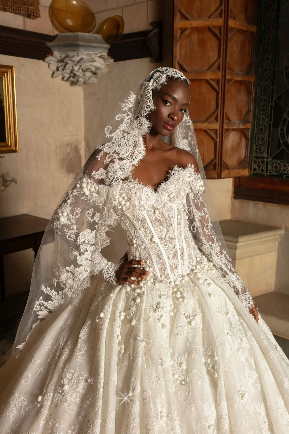 2026 Luxury Off Shoulder Long Sleeve White Wedding Dress 3D Pearl Floral Lace Corset Bridal Gown Vestido De Novia Customized view 2