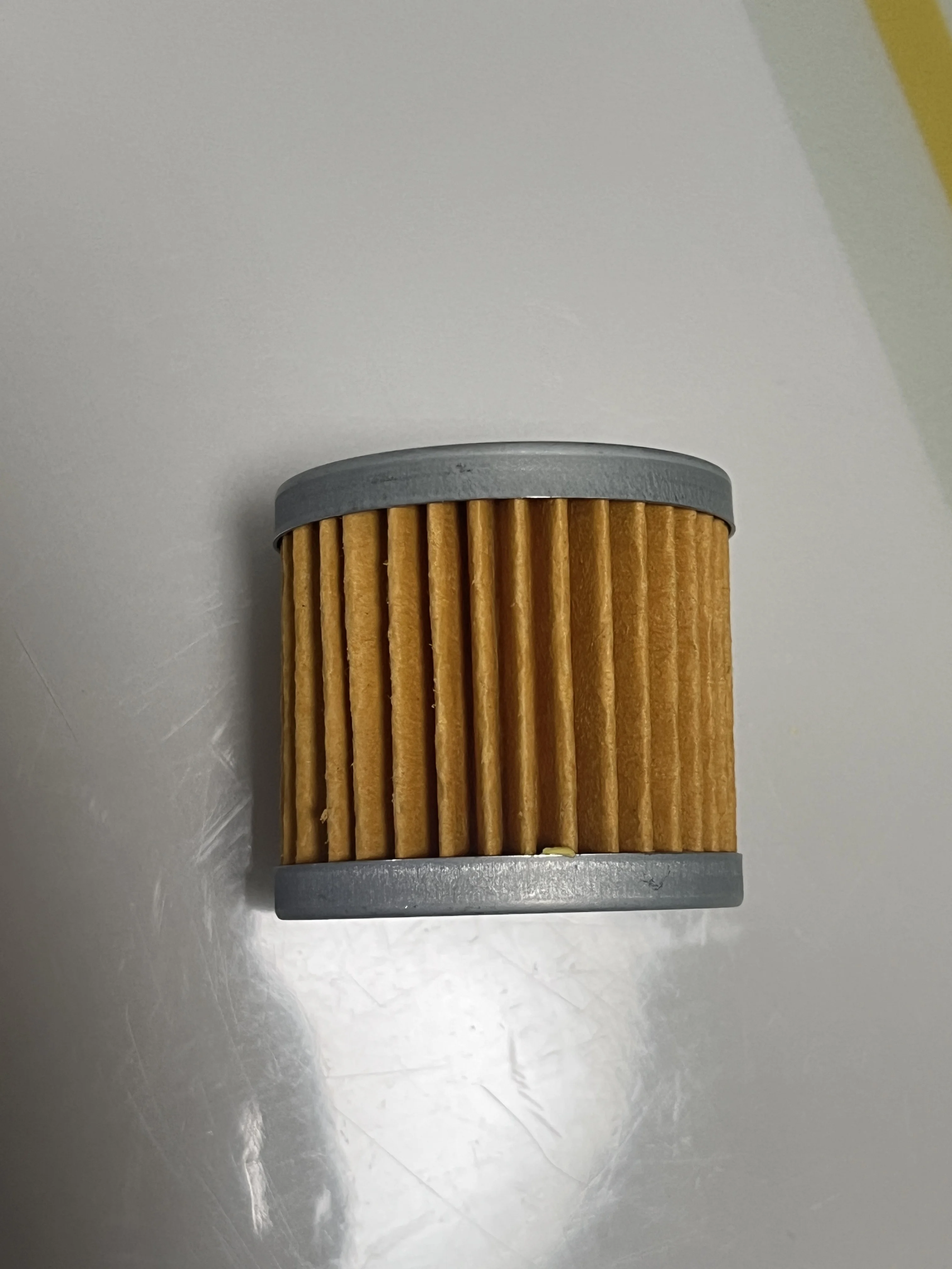 1pc Engine Oil Filter For Suzuki AN125 AN150 VECSTAR CS125 DR125 EN125 16510-05240 16510-45H10 Motorcycle Oil Filter image 2