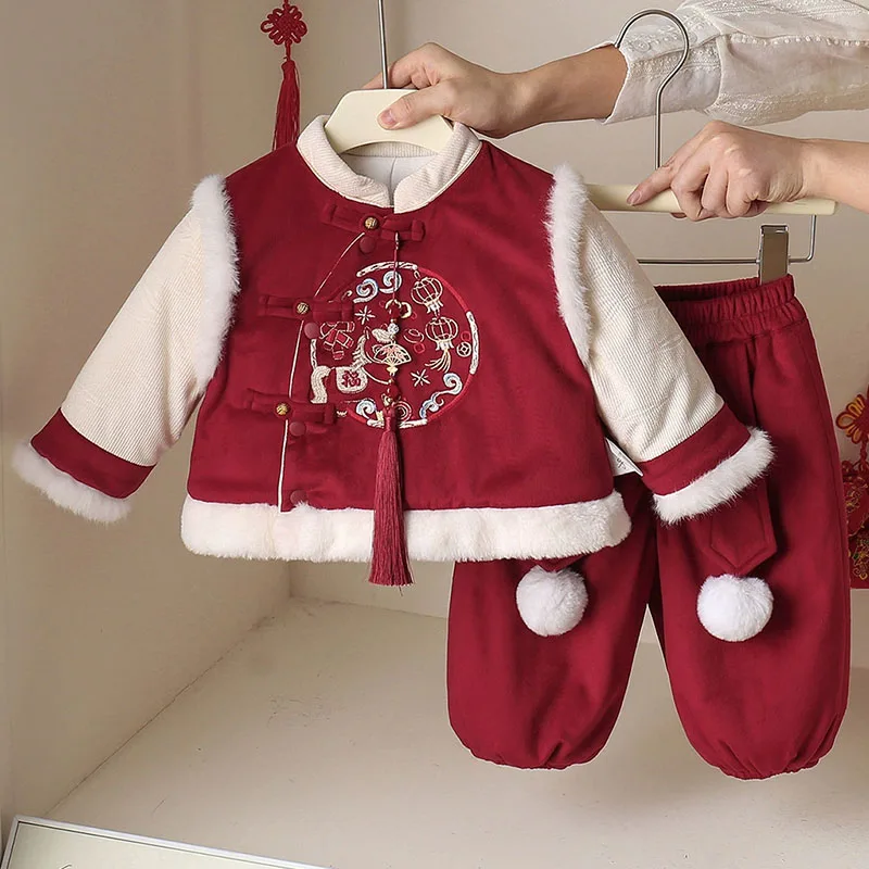 

2Piece Winter Newborn Girls Clothes Fashion Chinese Style Embroidery Cute Fleece Warm Red Tops+Pants Baby Clothing Sets B324