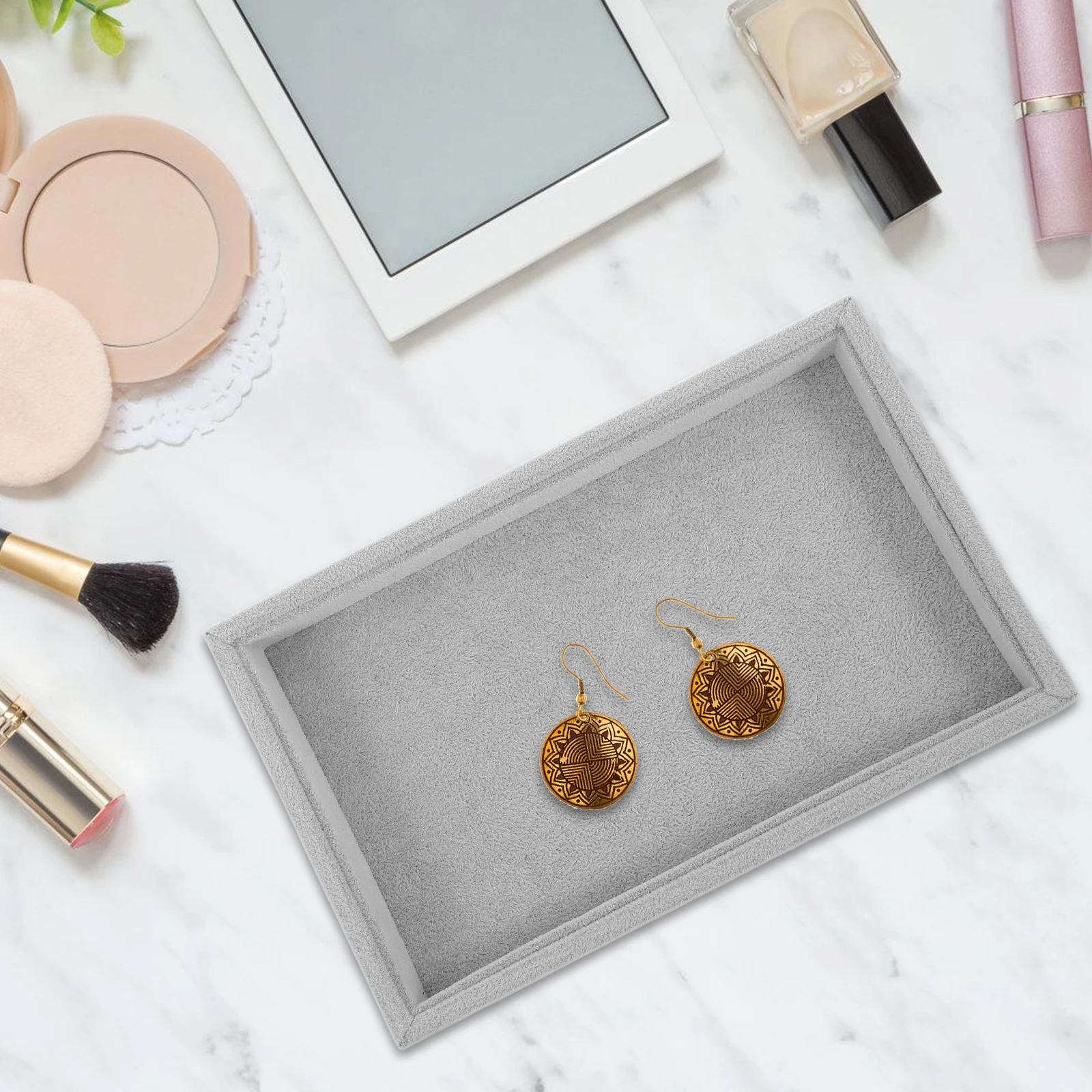 

Stackable Jewelry Display Tray Organizer for Rings Earrings Necklaces Bracelets Jewelry Stores Collections Showcase