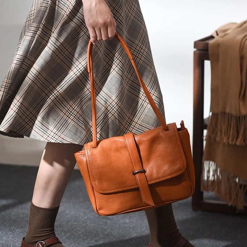 Women's Bag Single Shoulder Crossbody Niche Design Versatile Tote Bag Large Capacity Messenger Bag for Women 2023 New