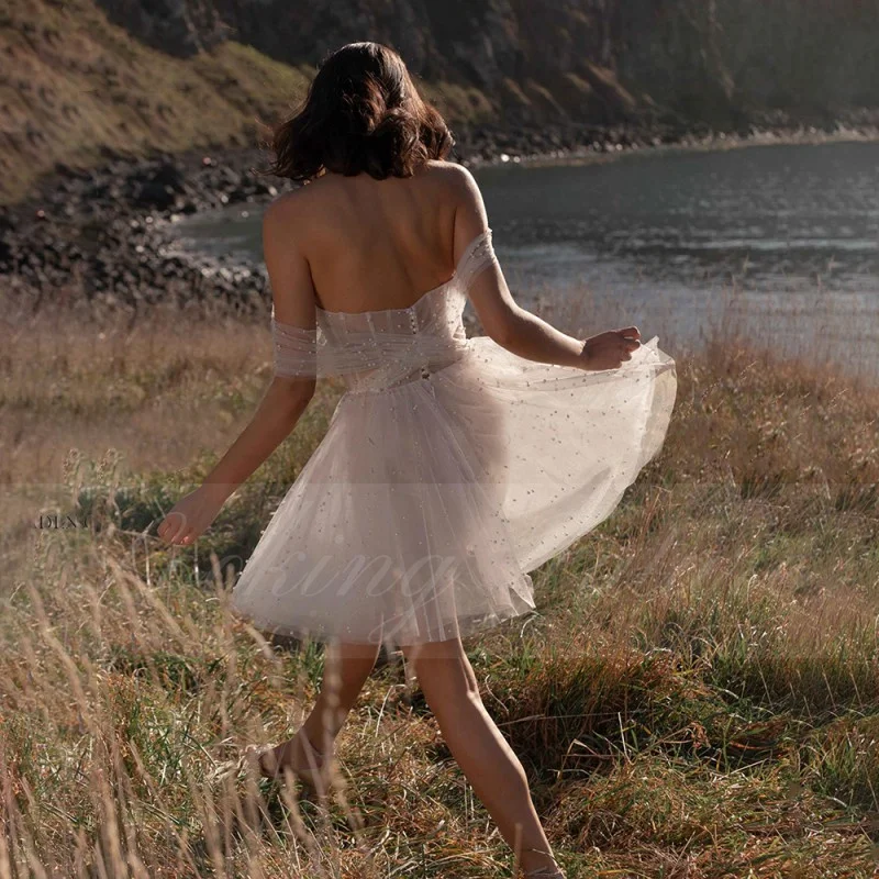 Vestido de novia corto sin tirantes con cuentas de purpurina, novia con minivestido de cuello en V, botones por encima de la rodilla, color blanco