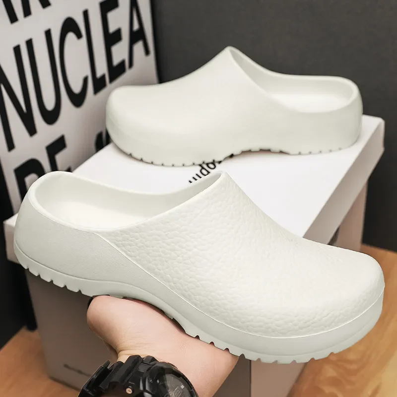 Chef Shoes Men Fashion Kitchen Slippers Ultralight Medicial Clogs Comfortable Nurse Shoes Non Slip Eva Summer Male Slide Sandals