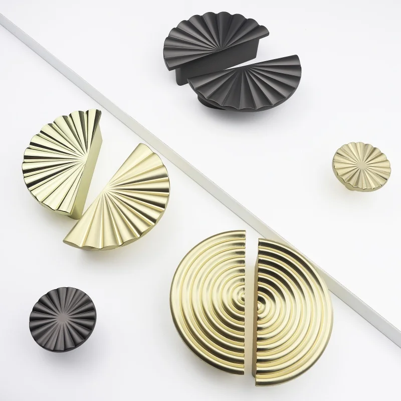 

Daisy Furniture Handles Nordic Light Luxury Cabinet Drawers Handle Modern Simple Wardrobe Door Knob Kitchen Accessories Hardware
