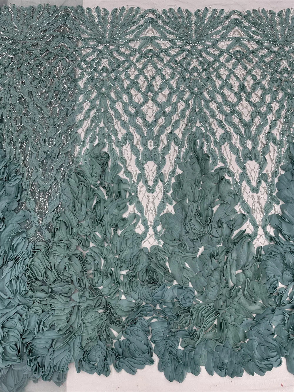 

African 3D Sequins Lace Fabric 2025 High Quality Lace Material French Nigerian Beaded Lace Mesh Fabrics for Women Party Wedding