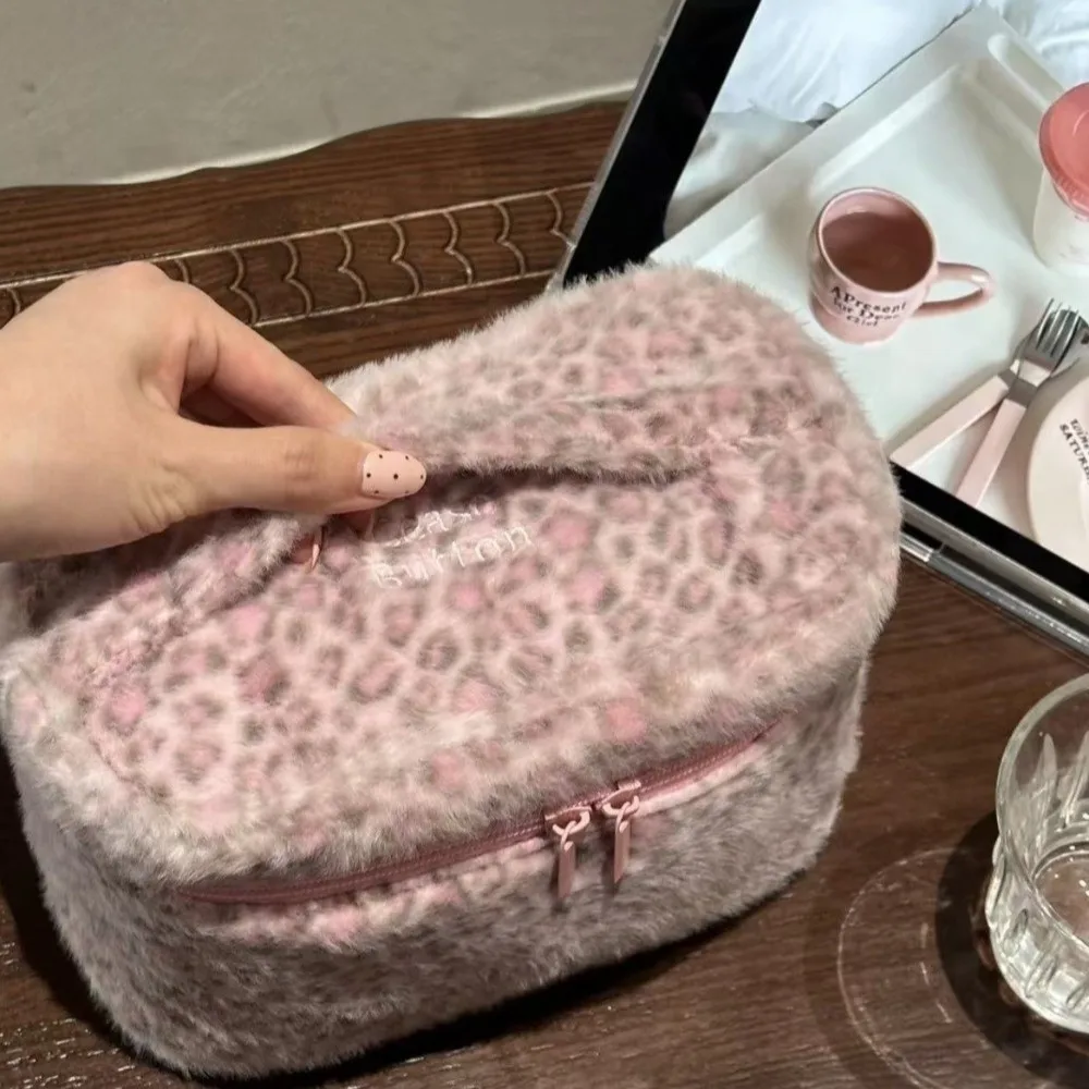 Portable Pink Leopard Print Makeup Bag Large Capacity Top Handle Cosmetic Bag Smooth Material Zipper Storage Pouch Business Trip