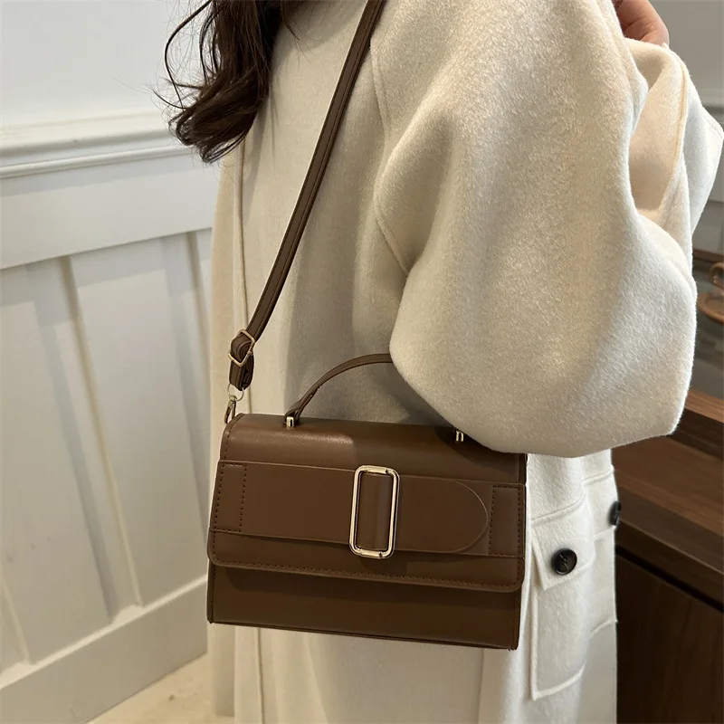 

2025 Fall Winter Trendy Crossbody Bag Vintage Minimalist Shoulder Purse for Women Stylish Office Commuter Bag