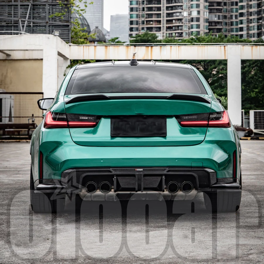 

Задний диффузор из сухого карбона в стиле SQ от oiomotors для BMW G80 G81 M3 G82 G83 M4