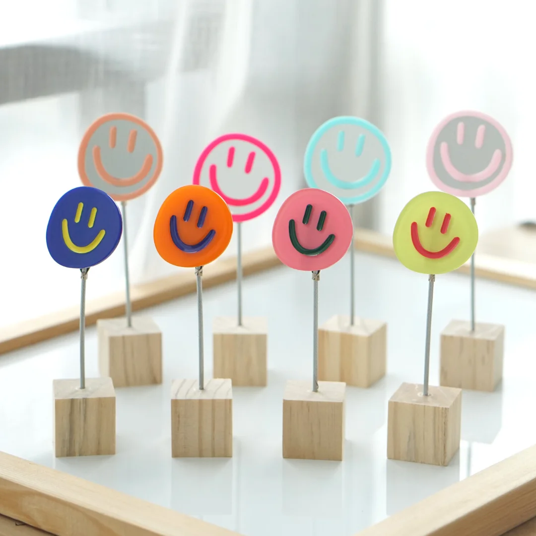 4 Pcs, Smile Photo Clip, Cute Happy Desktop Photo Decoration, Photo Frame Arrangement, Smile Face Modeling Home Decoration