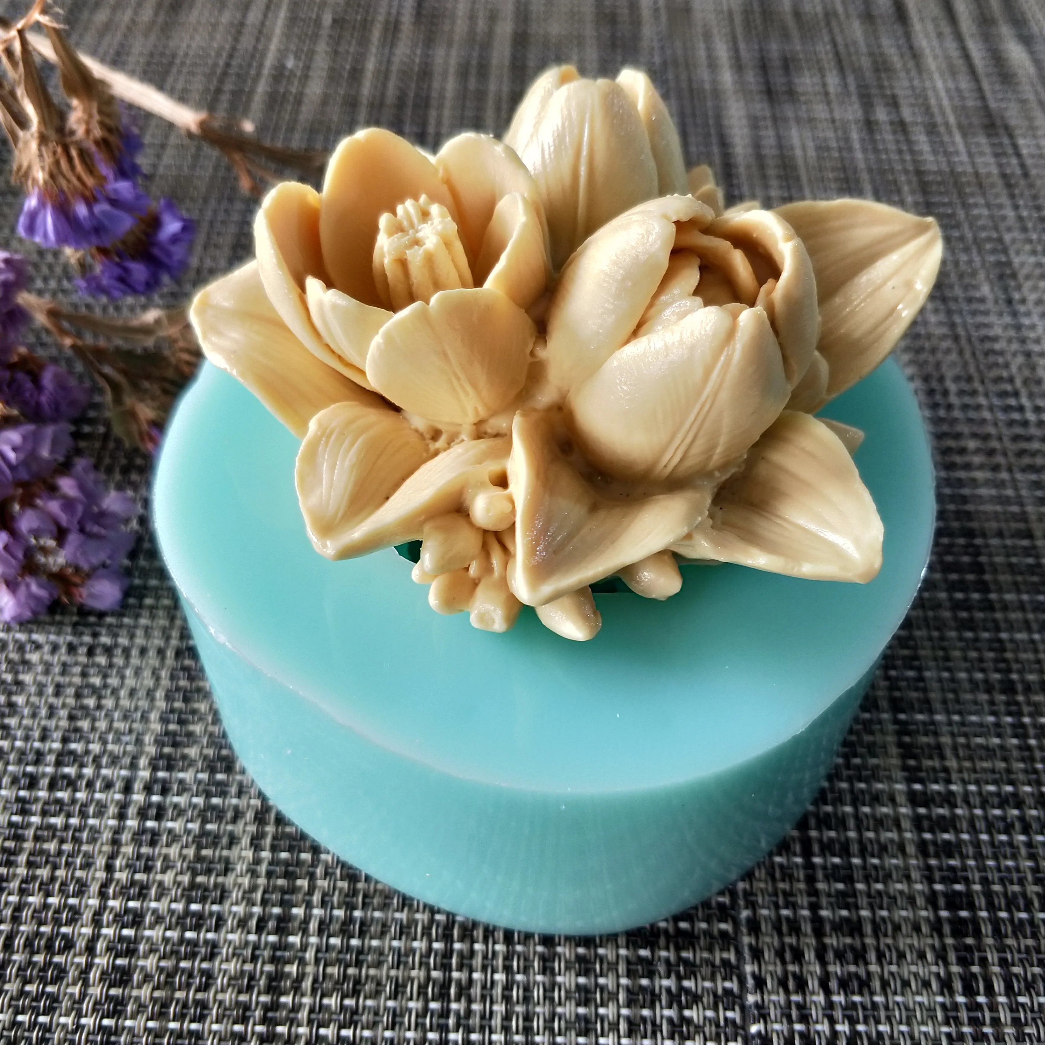 HC0118 PRZY Bouquet Of Tulips Mold Silicone Soap Mould Flowers Handmade Soap Making Molds Candle Mold Silicone Resin Clay Mold