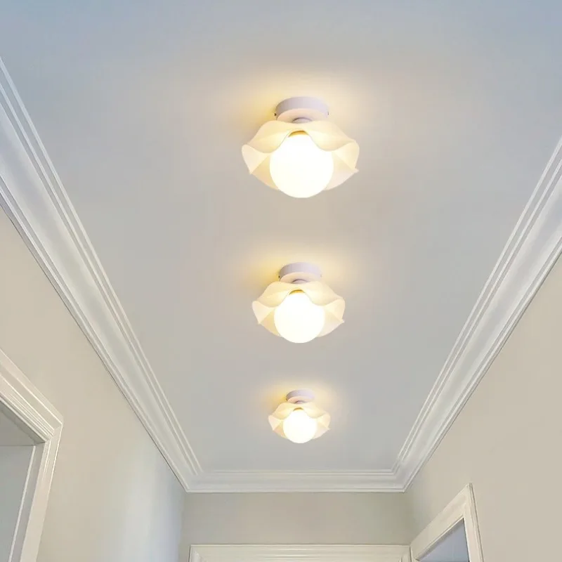 

Cream Wind Flower Aisle Light Corridor Lamp Modern Simple Living Room Dining Room Lamp Balcony Entrance Led Ceiling Light