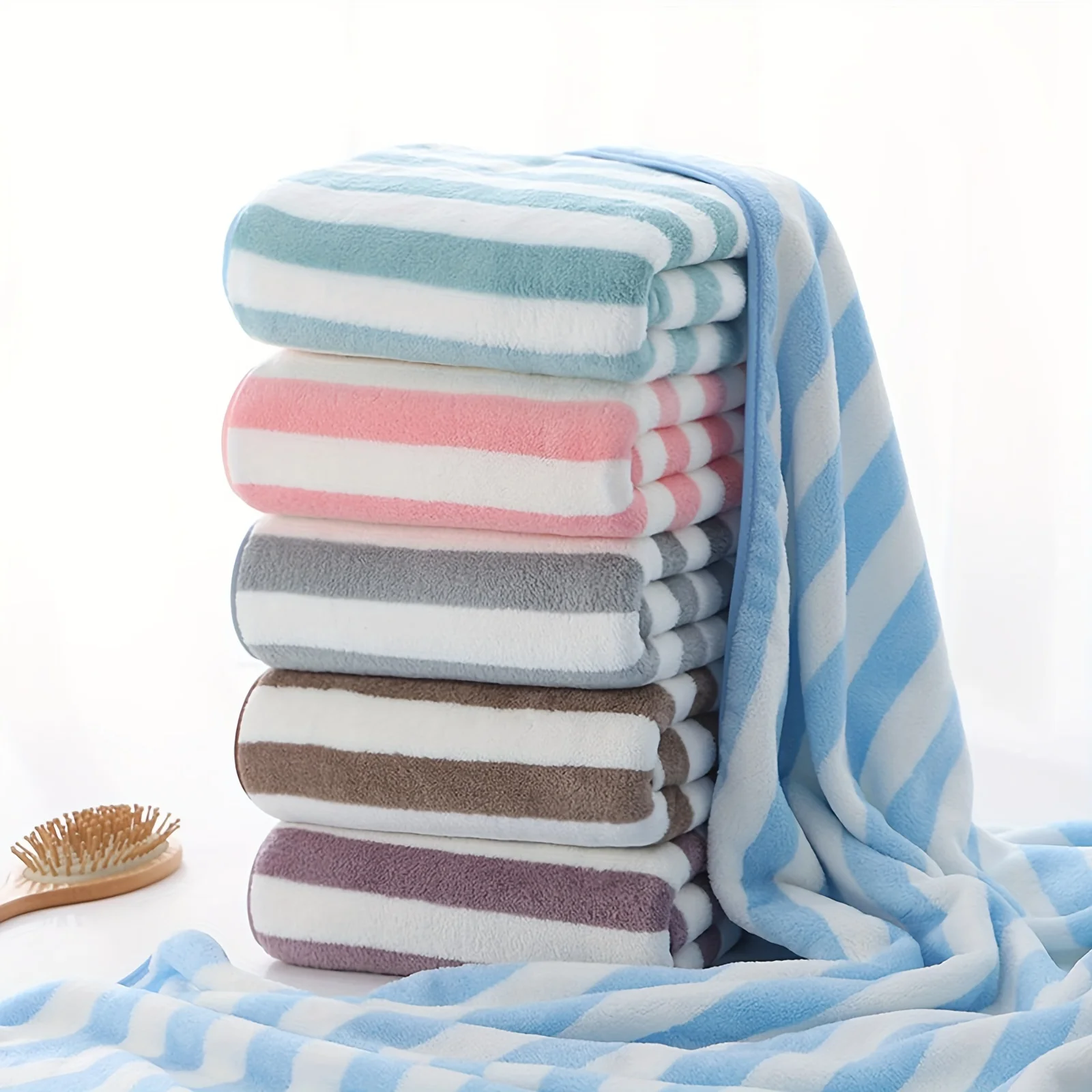 

Extra Large Luxurious Striped Coral Velvet Bath Towel - Super Absorbent & Quick Drying,Colorfast, Lint-Free,Double-Edge Stitched