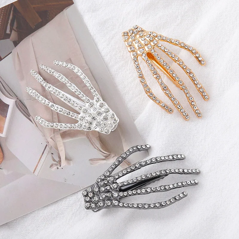

European and American Gothic-style ghost claw skeleton hand diamond-studded hair clip Extravagant Halloween duckbill hair clip