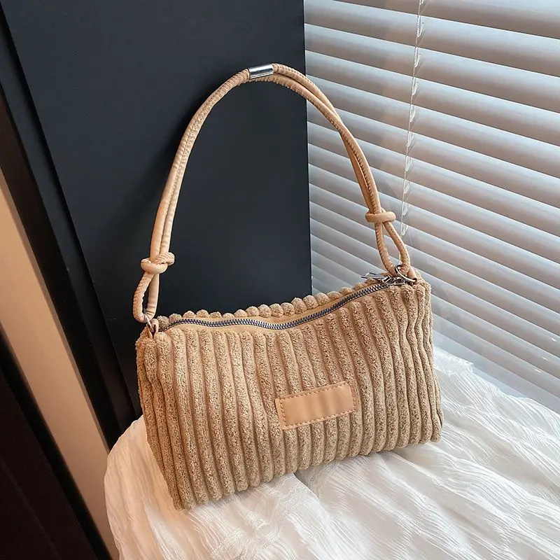 Женская сумка на плечо, новая стильная маленькая квадратная сумка, повседневная пригородная сумка, модная ретро-сумка на плечо, сумка на плечо под мышками