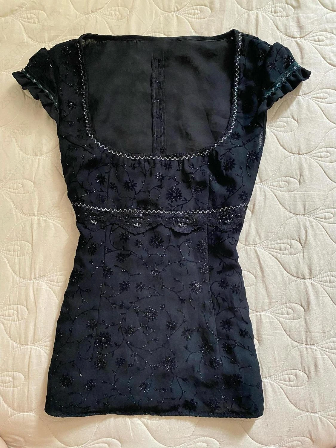 Camiseta vintage coreana negra - Vintage Fashion Korea reseña y precio