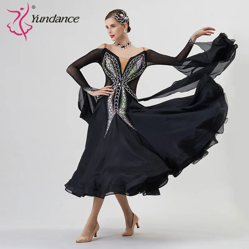 B-22203 Aangepaste nieuwe internationale standaard ballroomdansjurk Hoge kwaliteit parelzijde ballroomdansjurken te koop