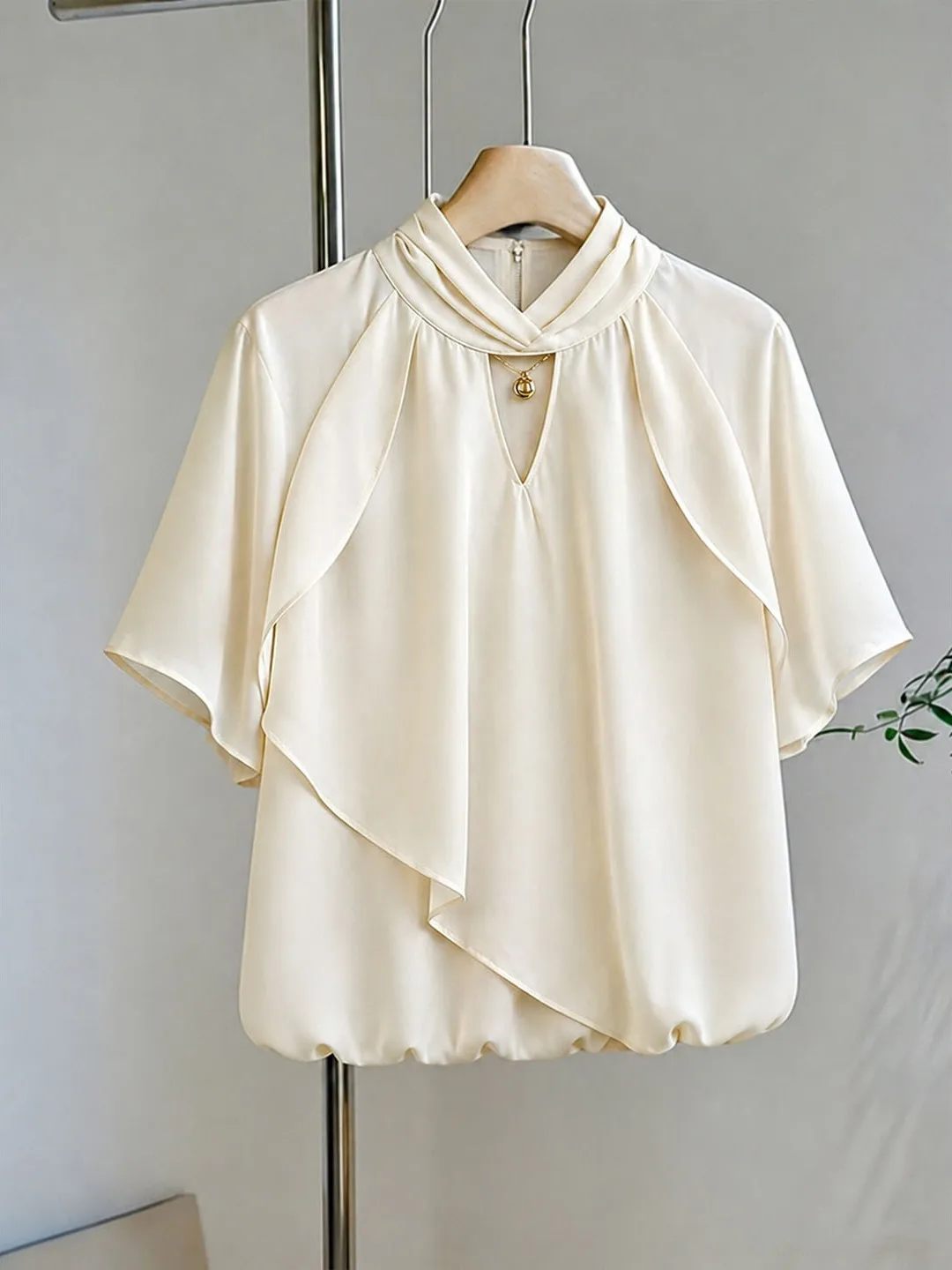 

Elegant Short Sleeve Shirt Commute Casual Versatile Silk Top Korean Style Straight Cut Basic Color Stand Collar Regular Length