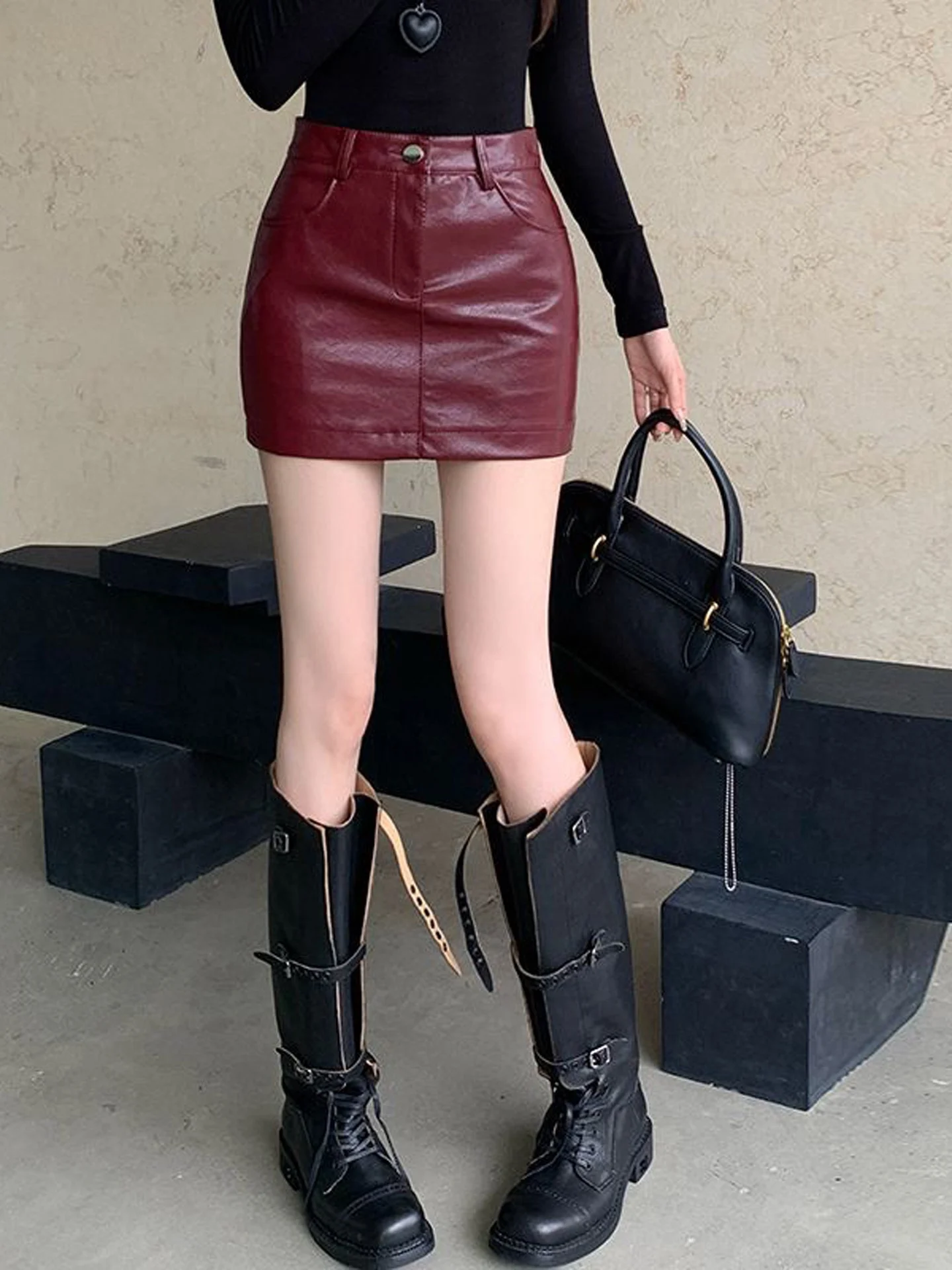 Red PU Leather  Skirt High Waist Slimming A-Line Wrap Women's Fashionable Short Skirt Casual American Style Skirt