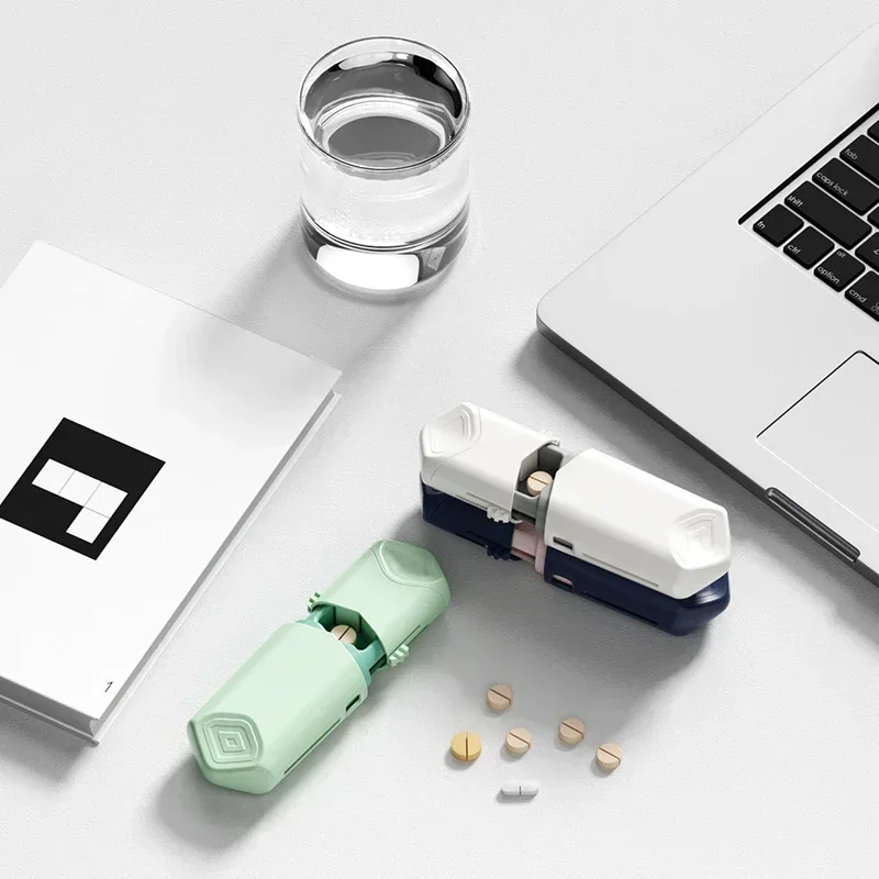 Telescopic Portable Mini Pill Cutter Splitter Dustproof Seal Small Pill Box Tablet Cutting Organizer for Travel