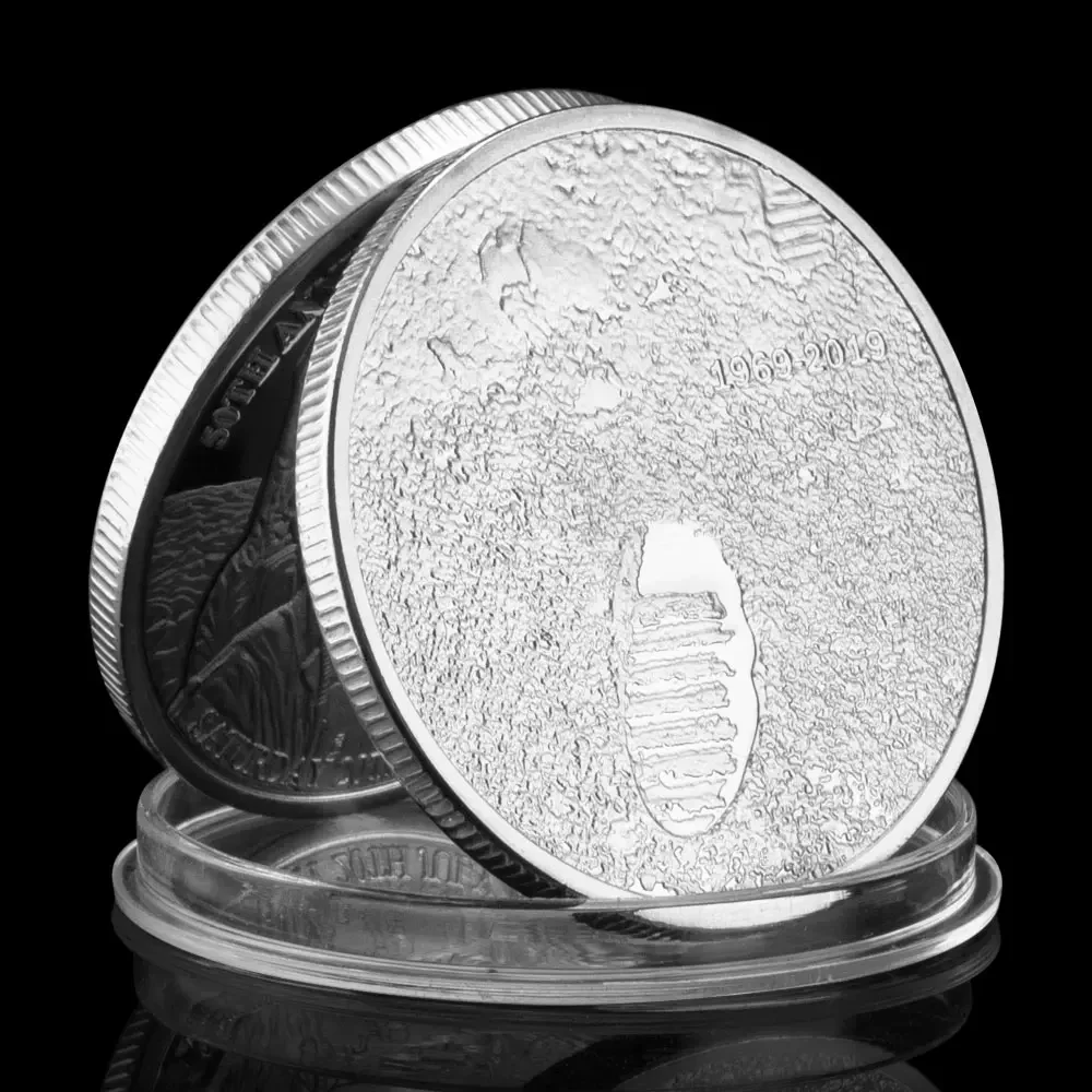 Silvery Golden Plated 50th Anniversary of Moon Landing Souvenir Coin Collection Art Creative Gift Home Decoration