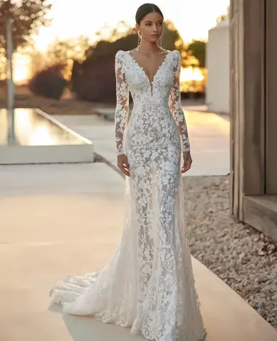 Customzie Sexy wedding dress Lace Semi-transparent long-sleeved Mermaid Wedding dress vestidos de novia