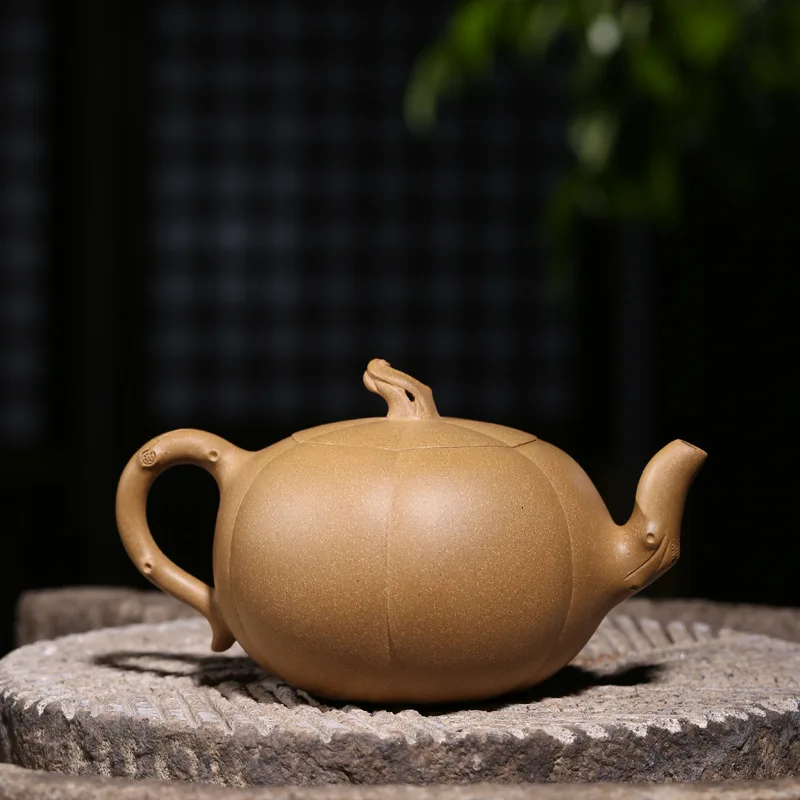 Yixing Original Ore Fully Handmade Purple Clay Wholesale Grape Flower Teapot With Full Of Certificates From Famous Artisans