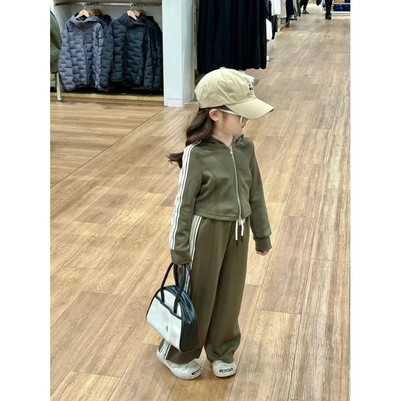 Girl's casual suit2024Spring New Children2-7Children's Sport Pants-Year-Old Coat Two-Piece Set