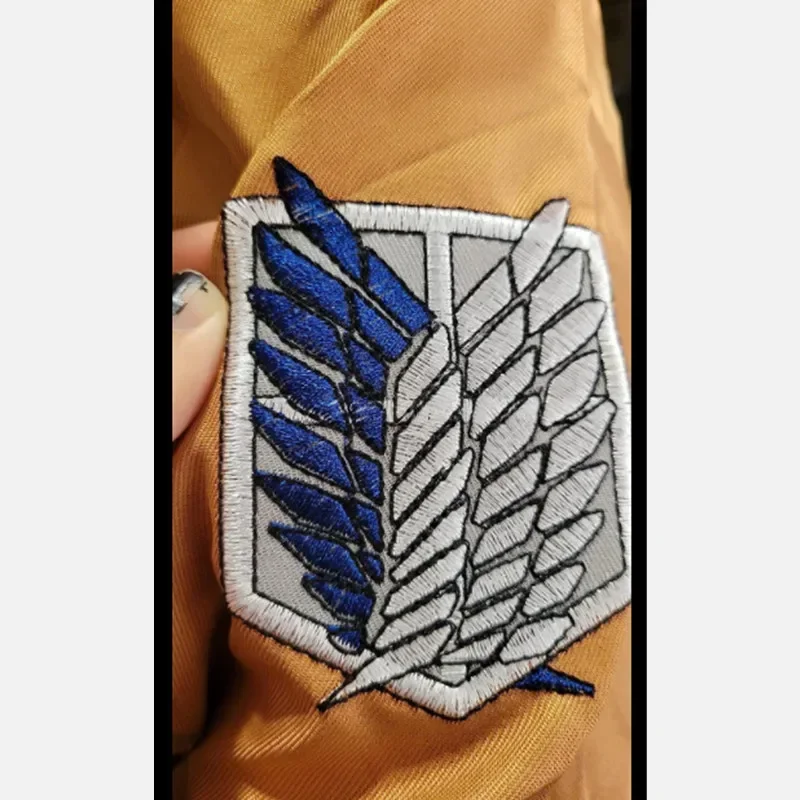 コスチューム・ド・コスプレ・ド・フィルム・ダニメ・プール・オムズ・エ・ファム、ベスト・アンジーイエロー、マント・プリント・アイレス・ド・リベリエ