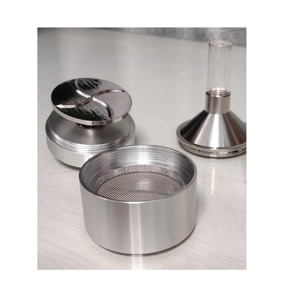 مطحنة معدنية 44/56 مللي متر حجم مطاحن التوابل مطحنة الفلفل مسحوق عشبي كسارة يدوية مع ملعقة زجاجة التدخين اكسسوارات #4