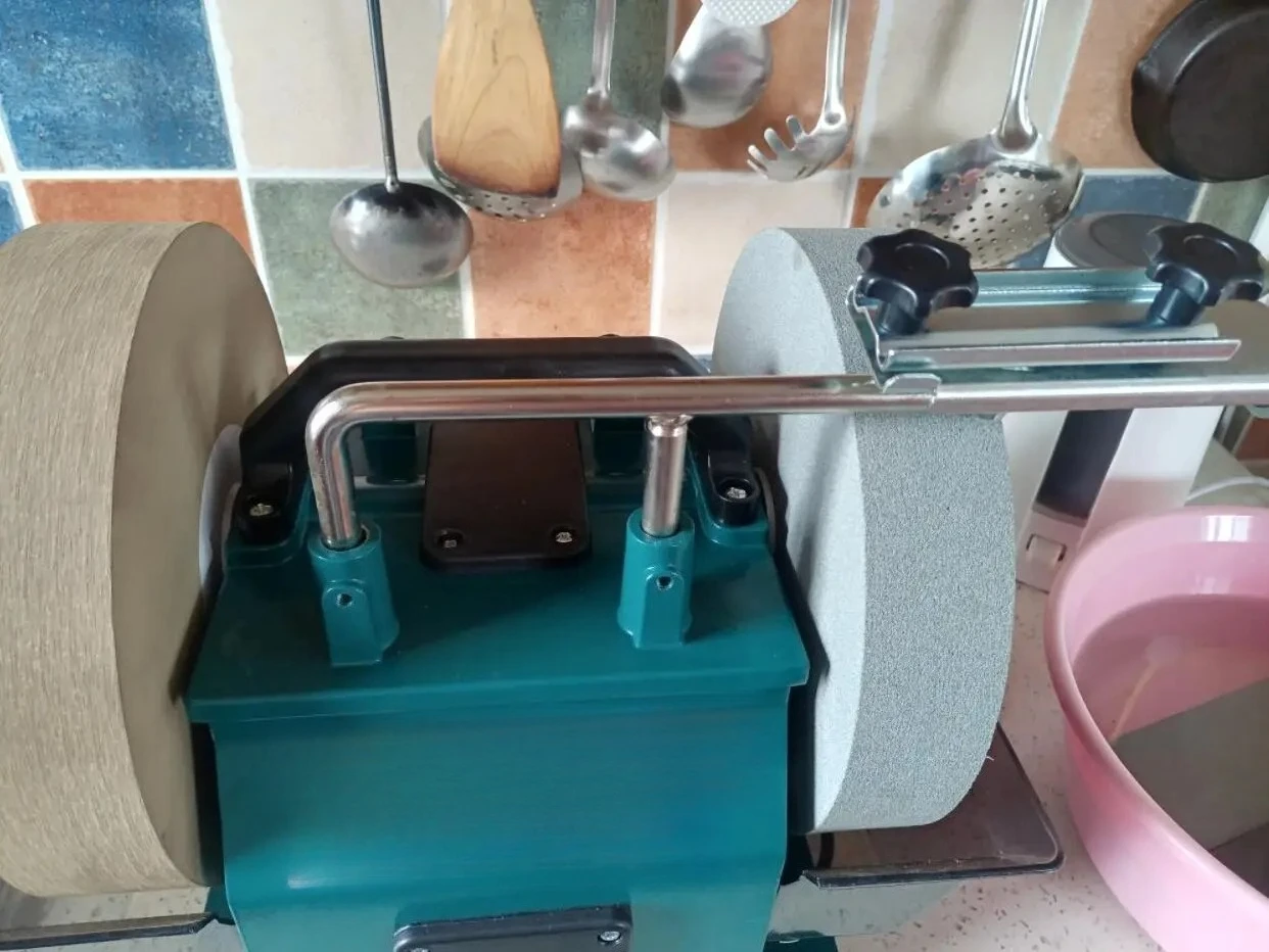 10インチ水冷式低速電動ナイフシャープナー、業務用包丁、ハサ - Commercial Kitchen Knife Sharpener のレビューと価格