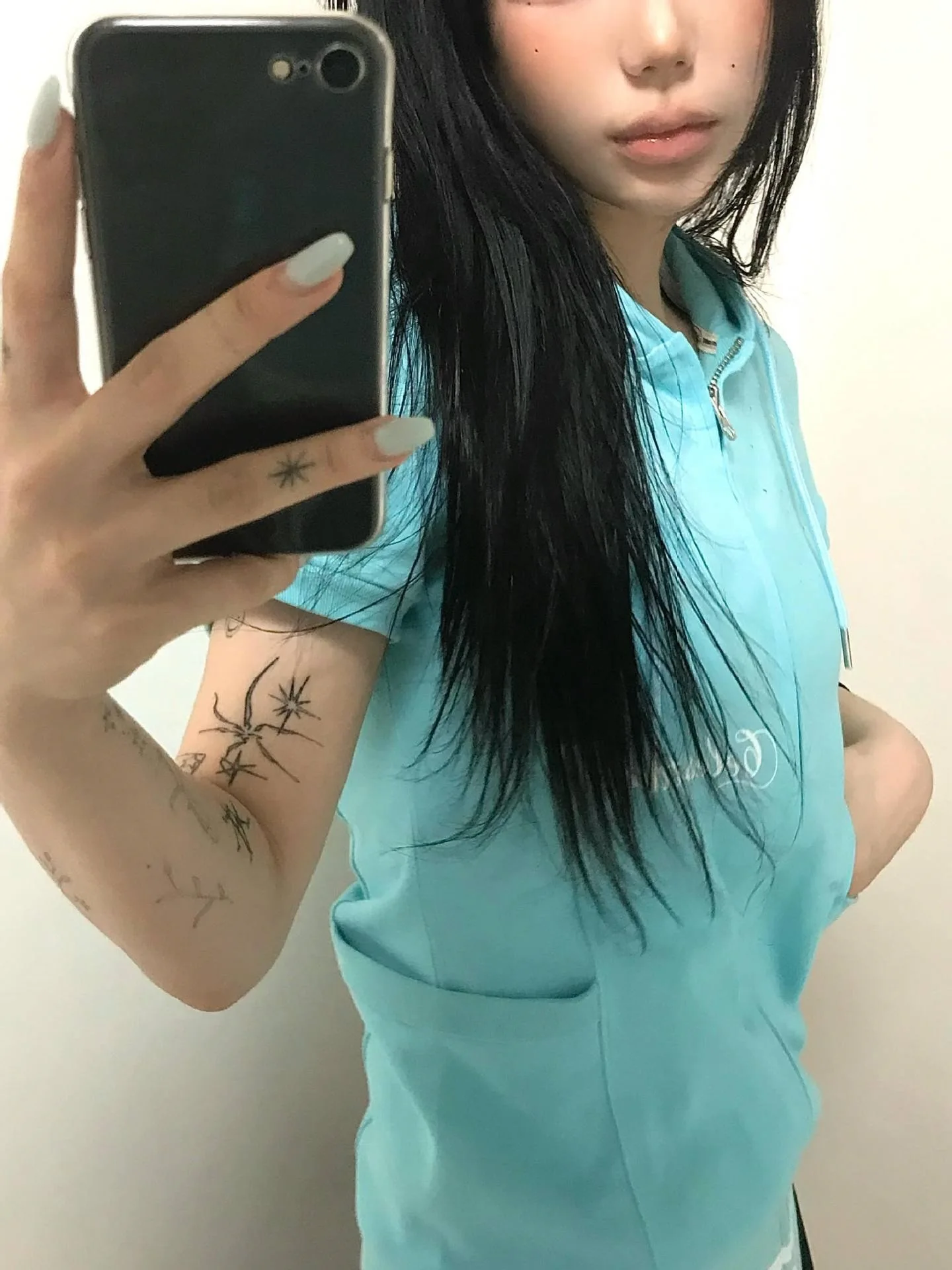 Women's Y2K Hot Girl Zipper Hoodie with Rhinestone Letter Print Striped Short Jacket, Suitable for Daily Casual Wear in Summer