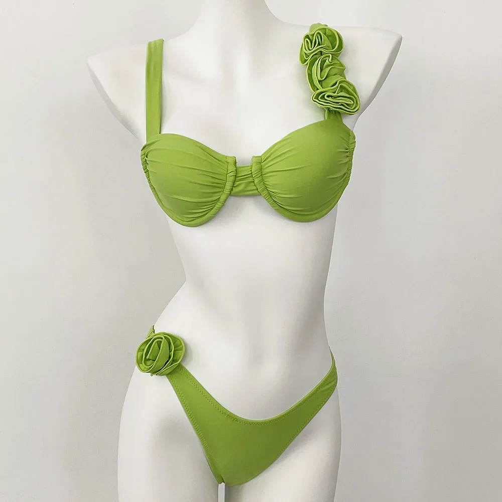 섹시한 3D 꽃 반짝 이는 핑크 푸시 업 비키니 2025 여성 수영복 Underwired 수영복 하이 컷 수영복 주름진 비키니 세트