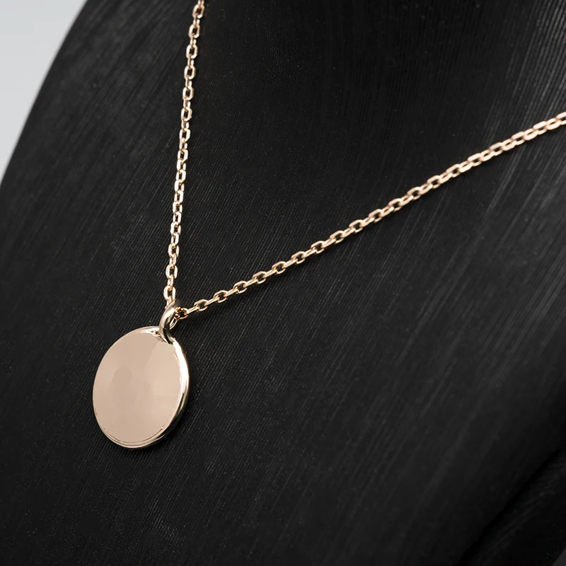 Creative Couple Gift Minimalist Reflective Pattern Text Necklace 18K Gold Plated Disc Love Projection Necklace for Women